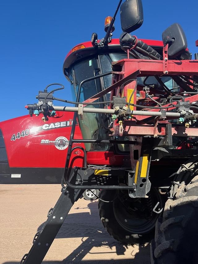 Image of Case IH Patriot 4440 equipment image 1