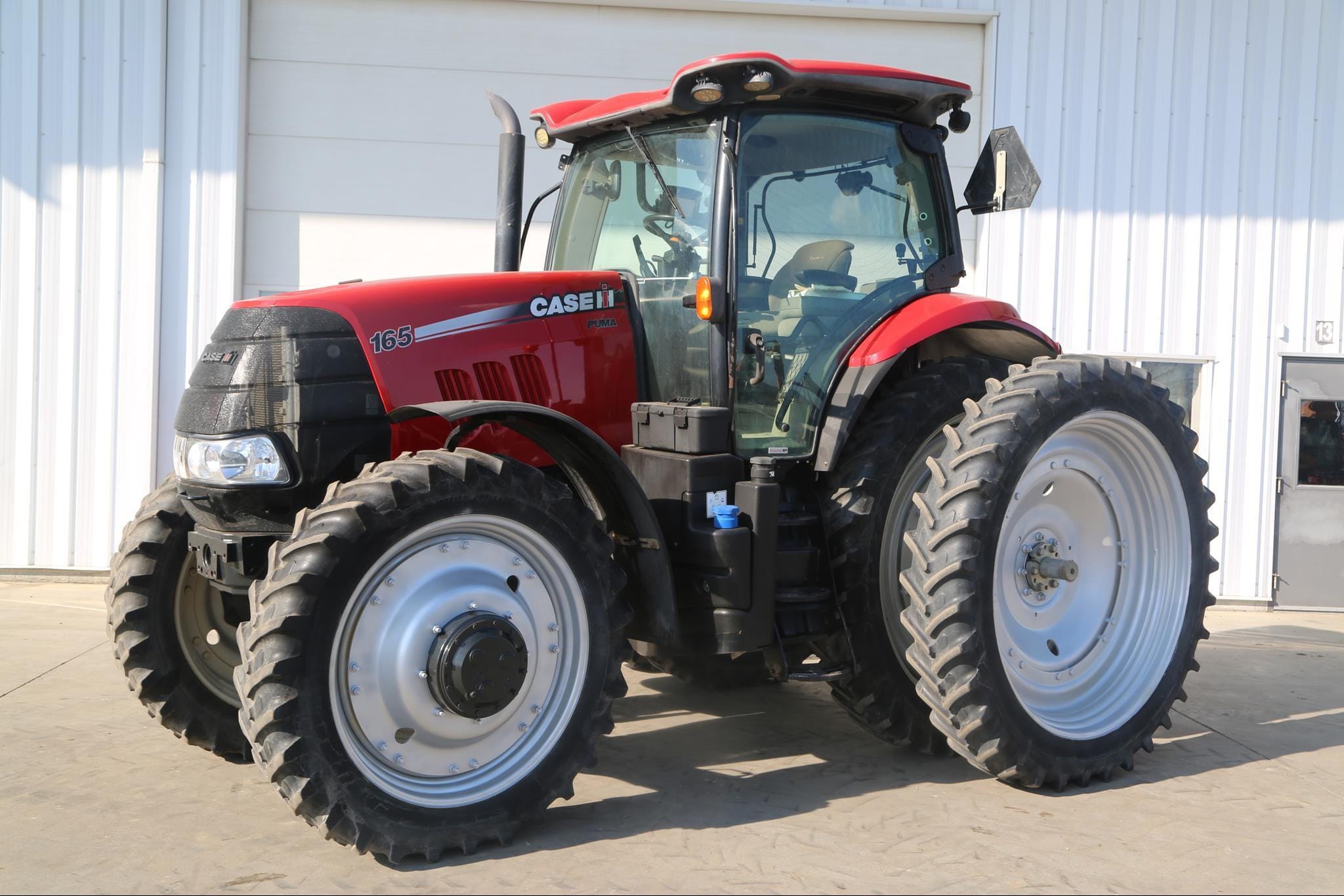 2017 Case IH Puma 165 Equipment Image0