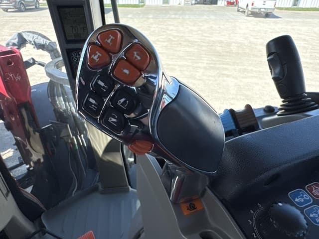 Image of Case IH Puma 165 equipment image 2