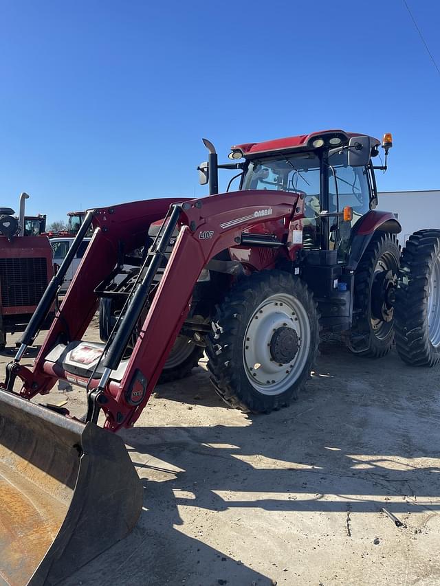 Image of Case IH Puma 185 equipment image 2