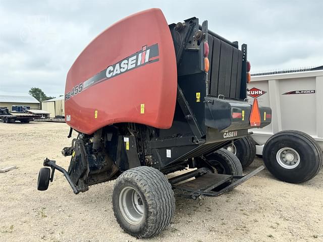 Image of Case IH RB455 equipment image 2