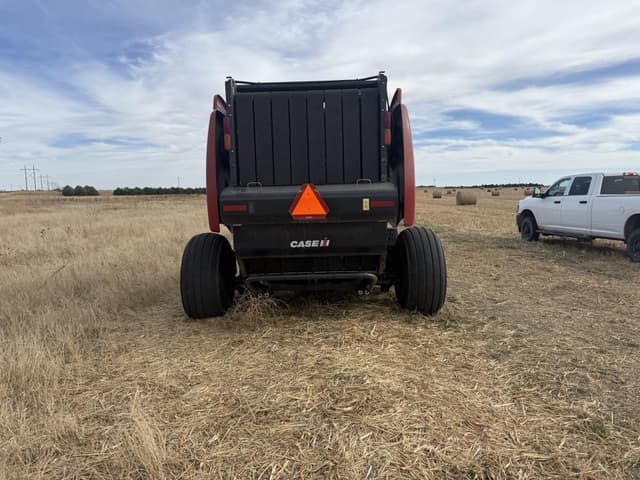 Image of Case IH RB565 equipment image 4