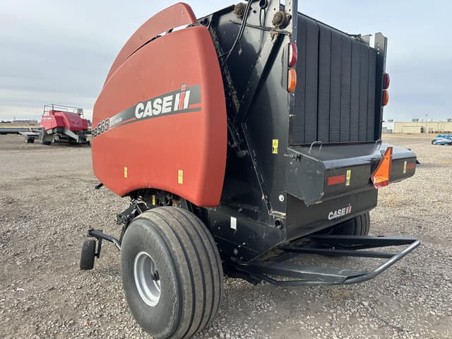 Image of Case IH RB565 equipment image 2