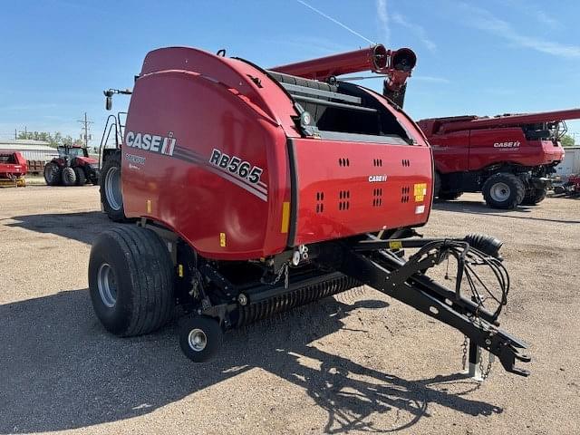 Image of Case IH RB565 Premium equipment image 3