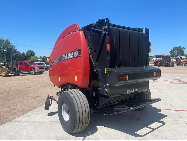 Image of Case IH RB565 equipment image 2