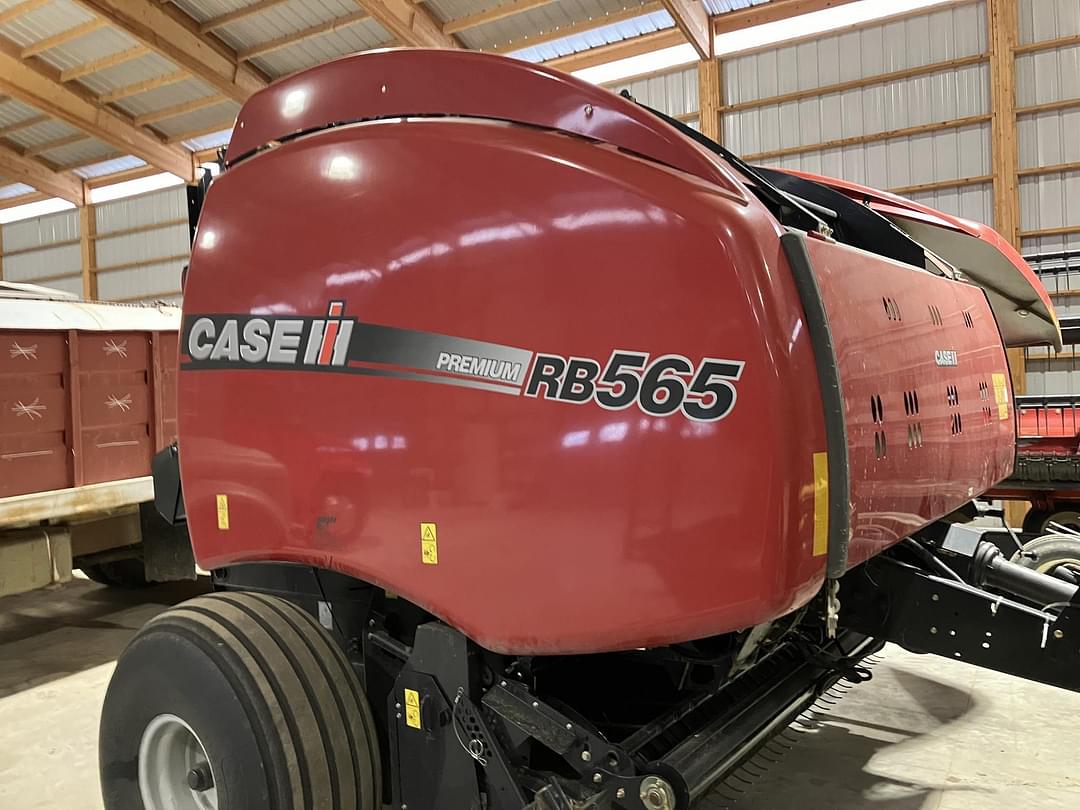 Image of Case IH RB565 Primary image