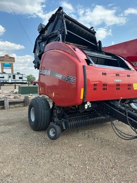 2017 Case IH RB565 Equipment Image0