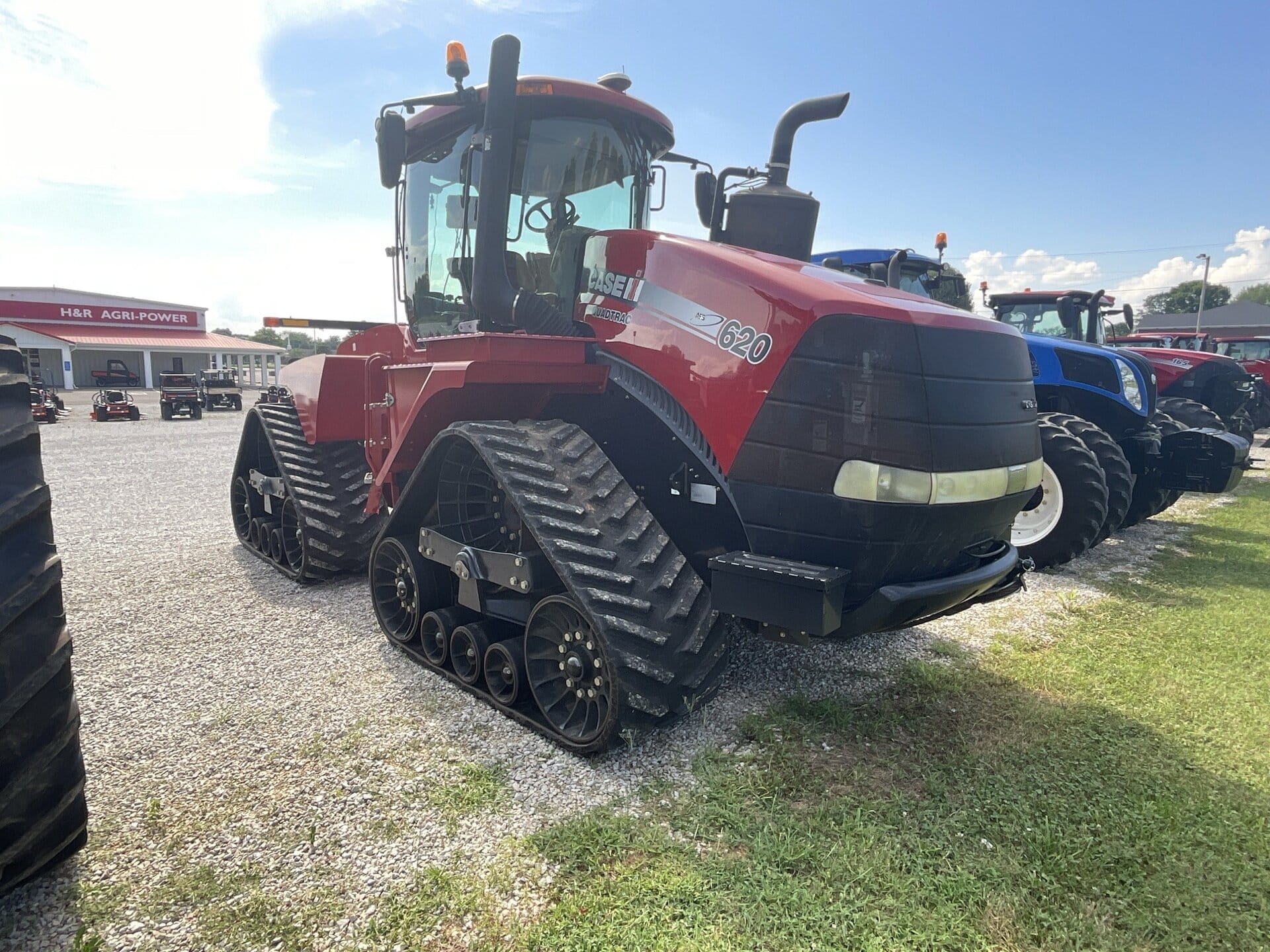 2017 Case IH Steiger 620 Quadtrac Equipment Image0
