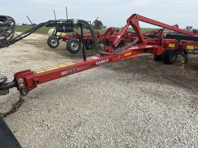 Image of Case IH Tigermate 255 equipment image 3