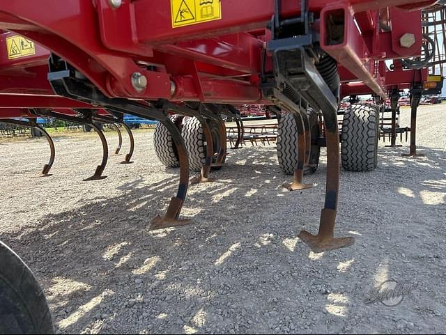 Image of Case IH Tigermate 255 equipment image 4