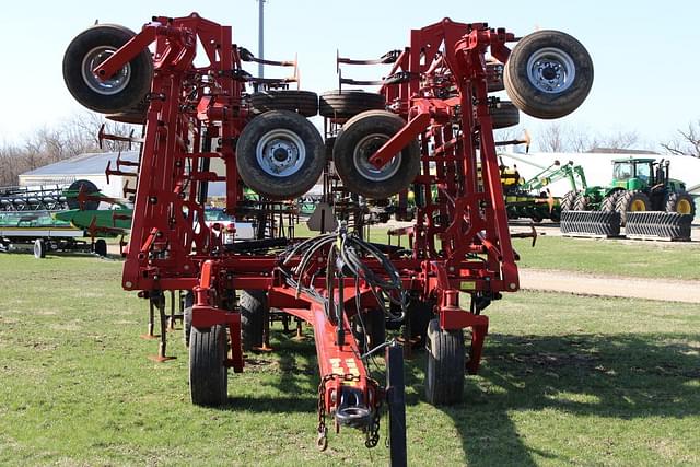 Image of Case IH Tigermate 255 equipment image 1