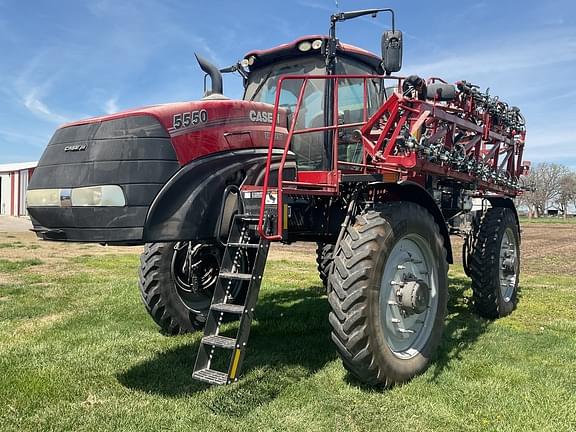 Image of Case IH 5550 Trident Primary image