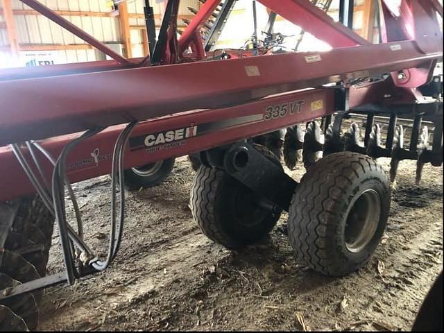 Image of Case IH 335VT equipment image 3