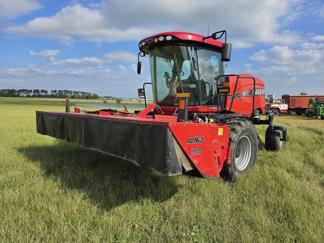 Image of Case IH WD2104 equipment image 1