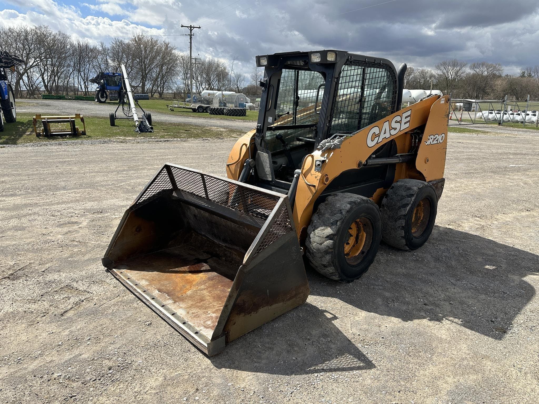 2017 Case SR210 Equipment Image0