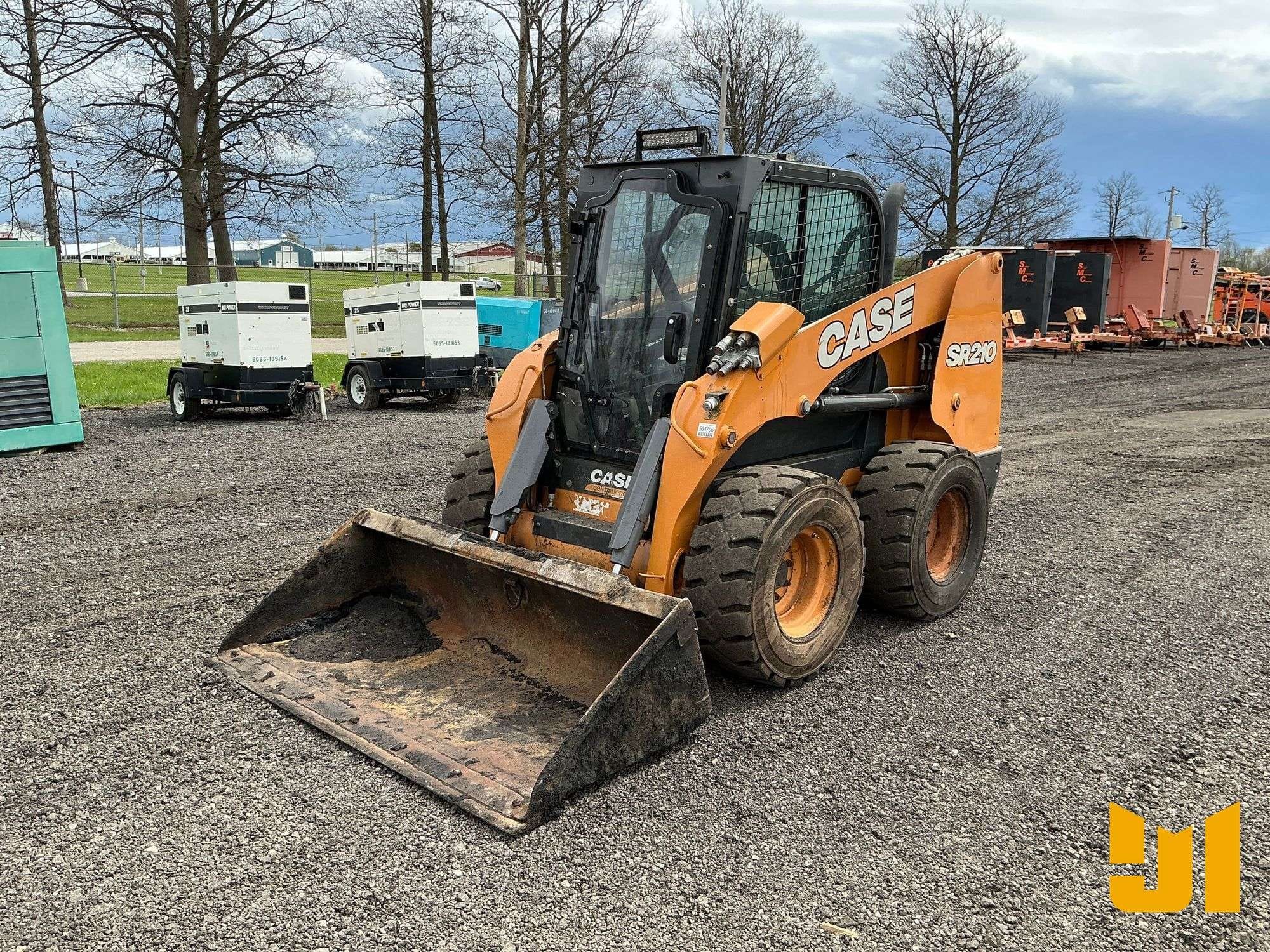 2017 Case SR210 Equipment Image0