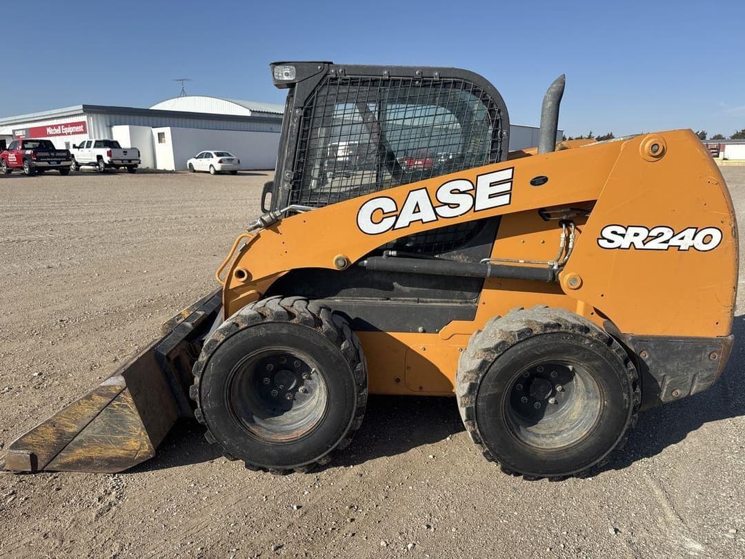 Image of Case SR240 Primary image