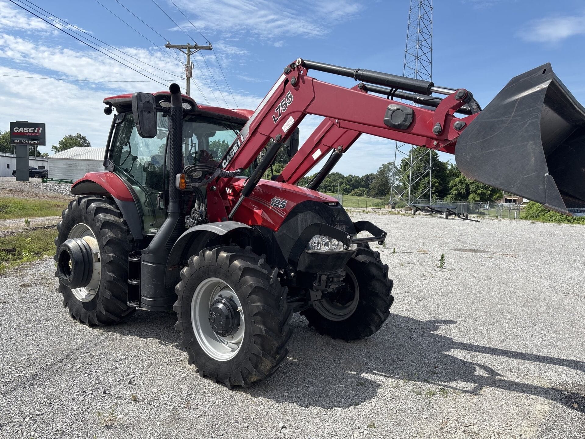 2017 Case IH Maxxum 125 Equipment Image0