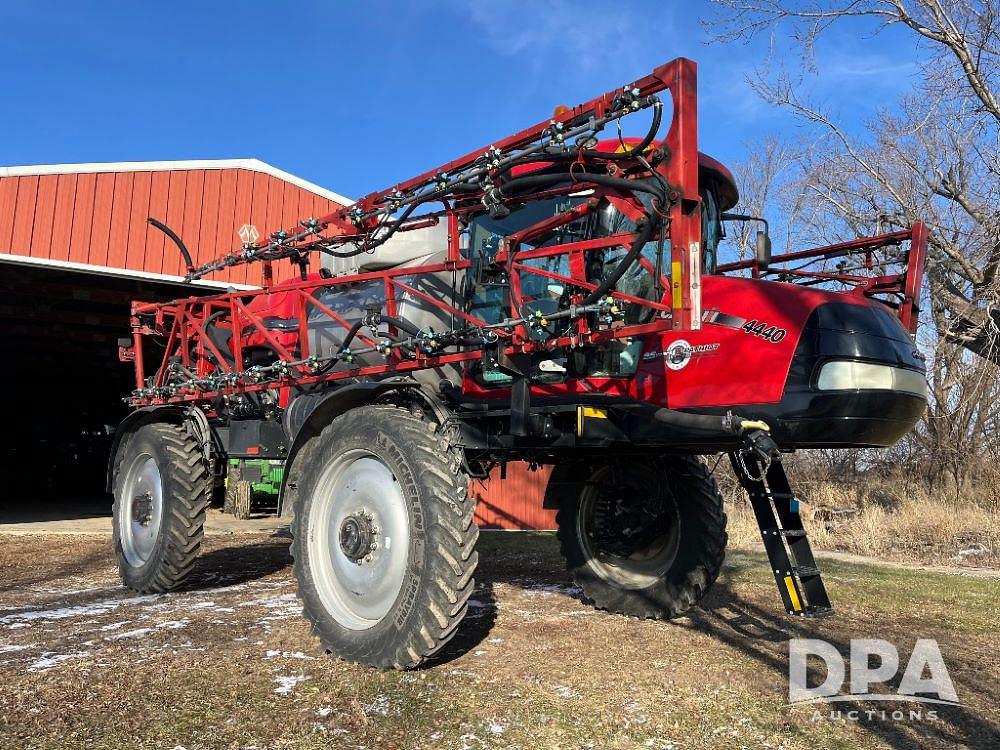 Image of Case IH Patriot 4440 Primary image