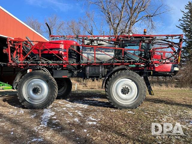 Image of Case IH Patriot 4440 equipment image 3