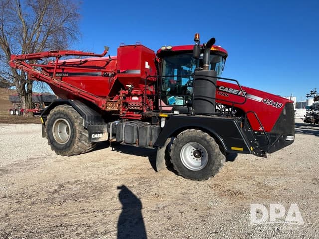 Image of Case IH Titan 4540 equipment image 1