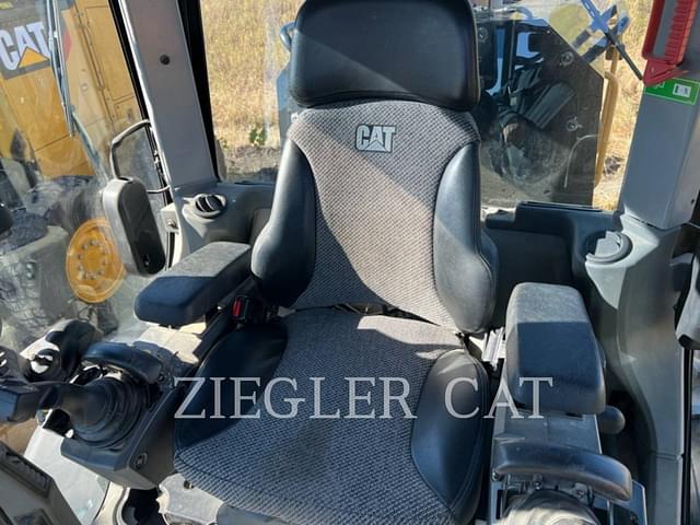 Image of Caterpillar 12M3 equipment image 1