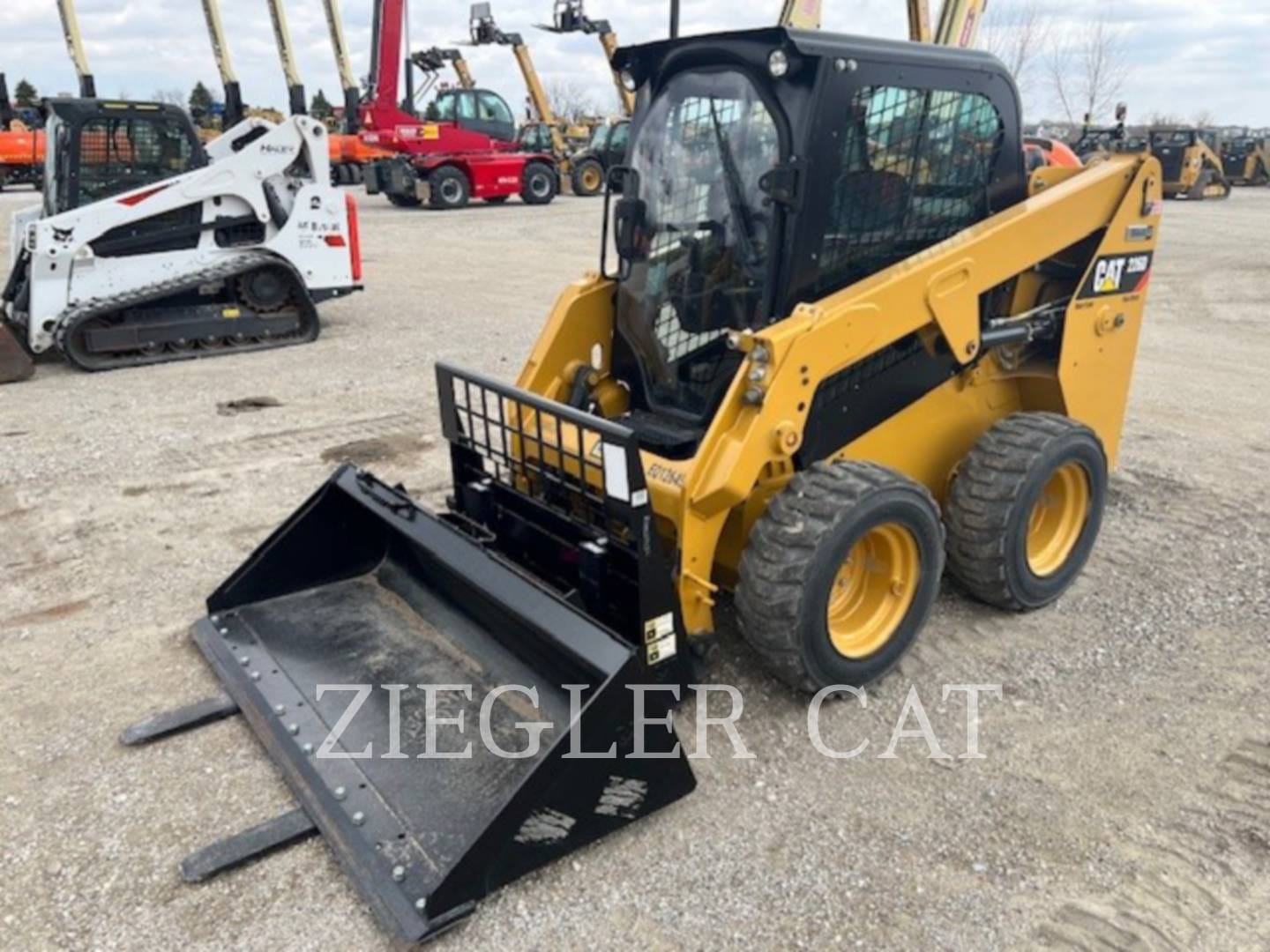 Main image Caterpillar 226D