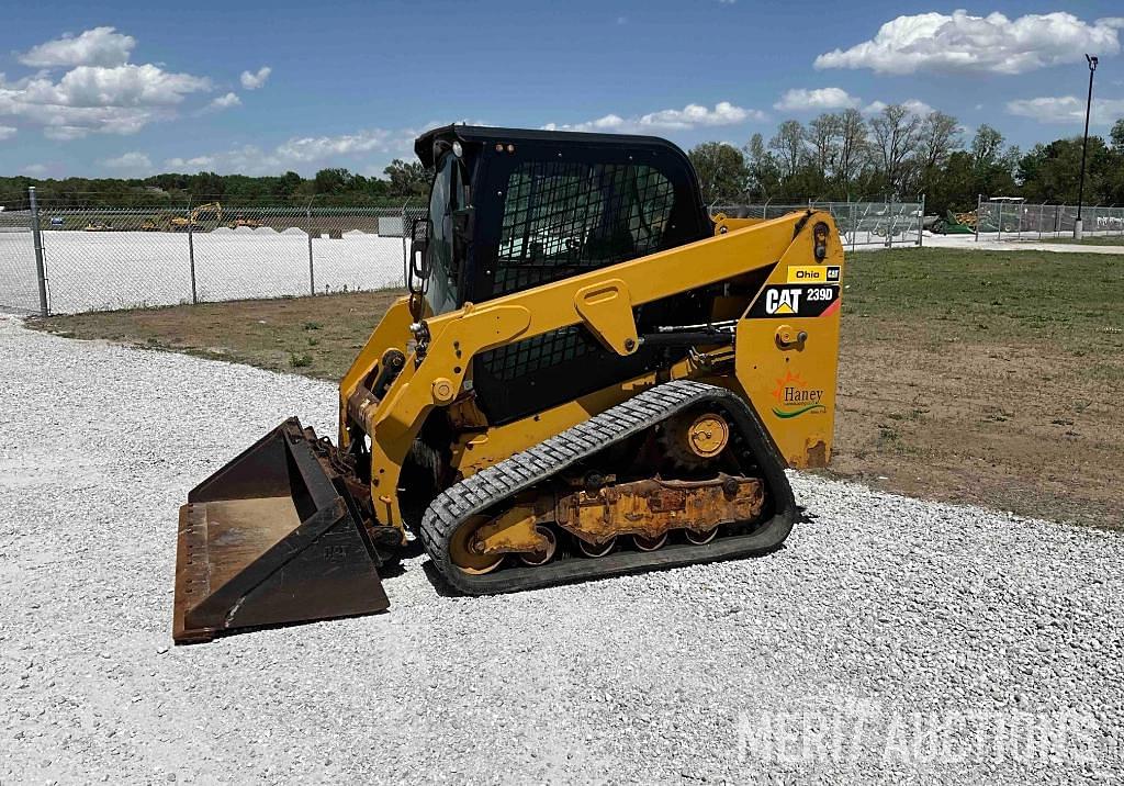 Image of Caterpillar 239D Primary image