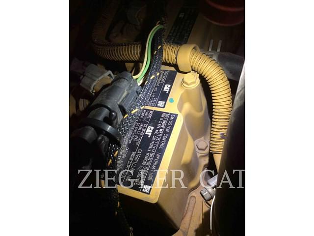 Image of Caterpillar 257D equipment image 4