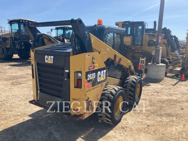 Image of Caterpillar 262D equipment image 3