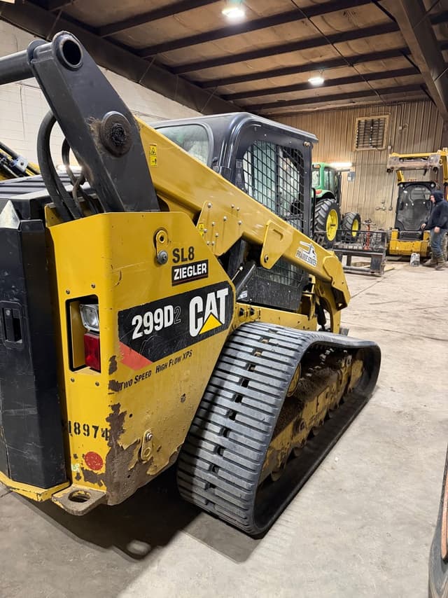 Image of Caterpillar 299D2 equipment image 3