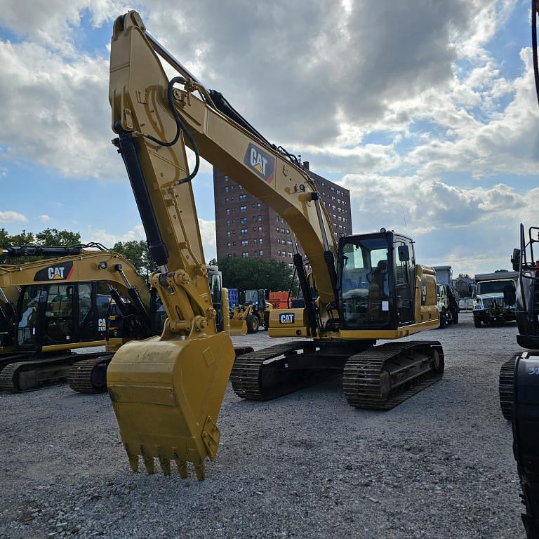 Image of Caterpillar 320 Primary image