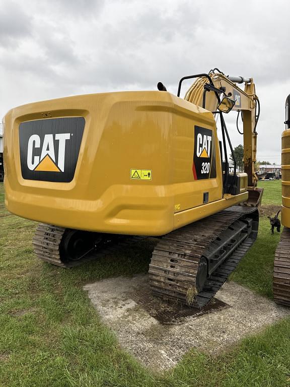 Image of Caterpillar 320 equipment image 3