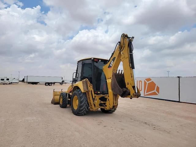 Image of Caterpillar 420F2 equipment image 2