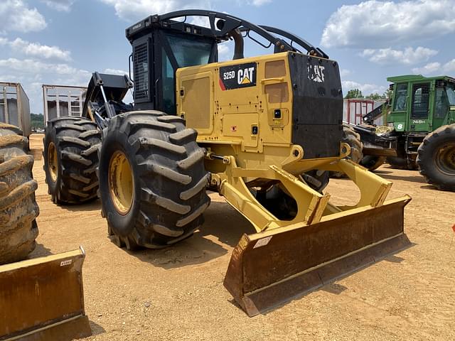 Image of Caterpillar 525D equipment image 3