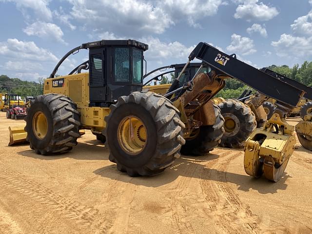 Image of Caterpillar 525D equipment image 1