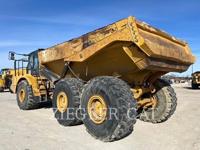 Image of Caterpillar 745 equipment image 3