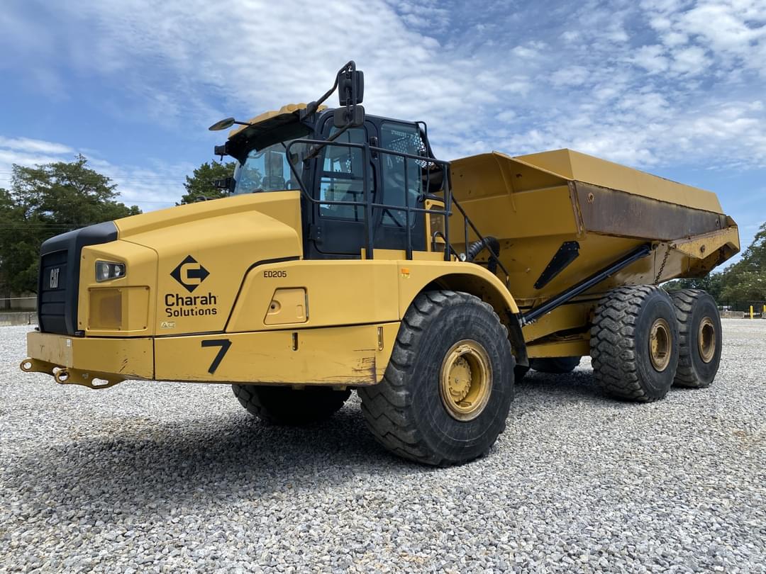 Image of Caterpillar 745 Primary image