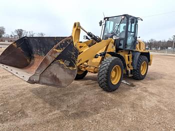 2017 Caterpillar 910K Equipment Image0