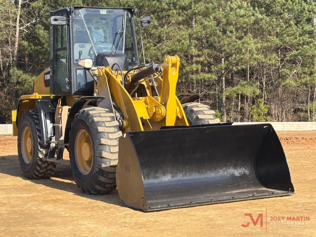 Image of Caterpillar 918M Primary image