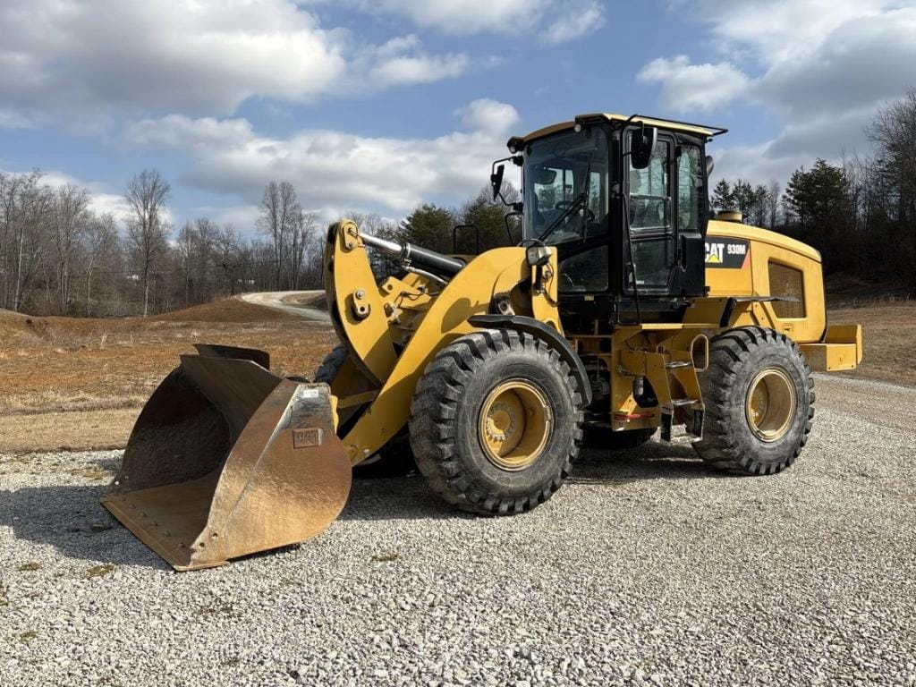 2017 Caterpillar 930M Equipment Image0