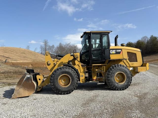 Image of Caterpillar 930M equipment image 2