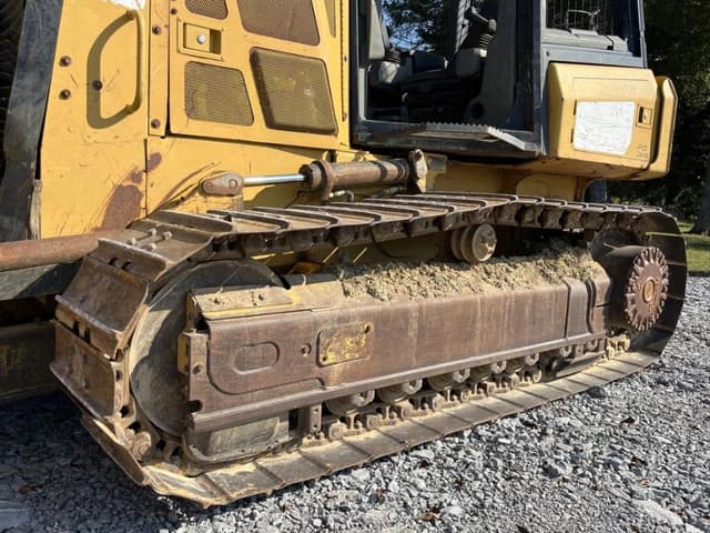 Image of Caterpillar D5K2 equipment image 4