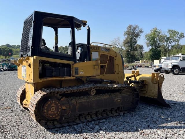 Image of Caterpillar D5K2 equipment image 2