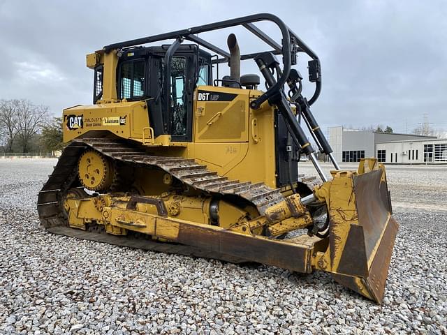 Image of Caterpillar D6T LGP equipment image 3