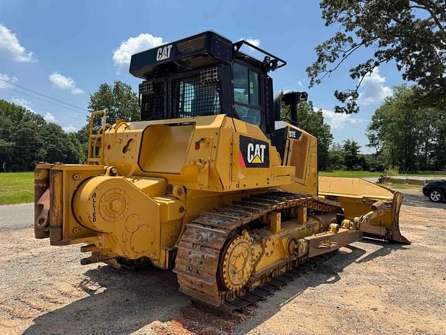Image of Caterpillar D7E equipment image 4
