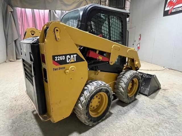 Image of Caterpillar 226D equipment image 4