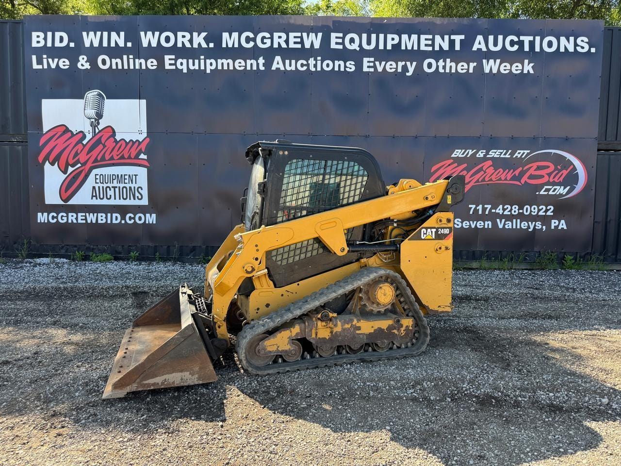 2017 Caterpillar 249D Equipment Image0