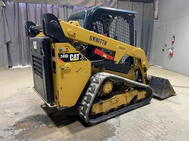 Image of Caterpillar 249D equipment image 4
