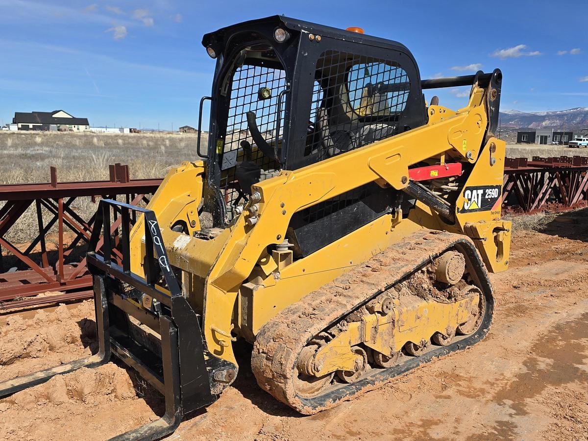 2017 Caterpillar 259D Equipment Image0
